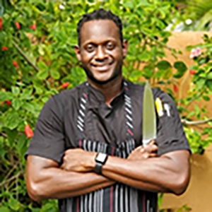 Chef Jerwaine Fisher-headshot-300x300